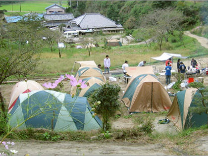 花はなの里オートキャンプ場 レッツエンジョイ東京