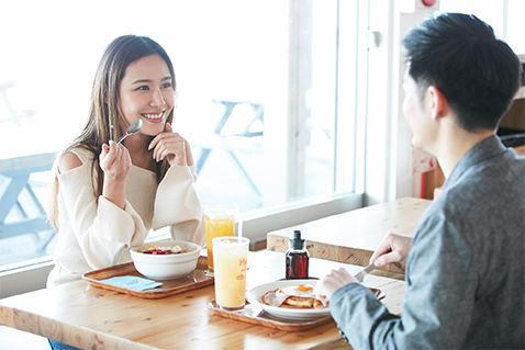ロコ気分で二人の会話も弾む♪